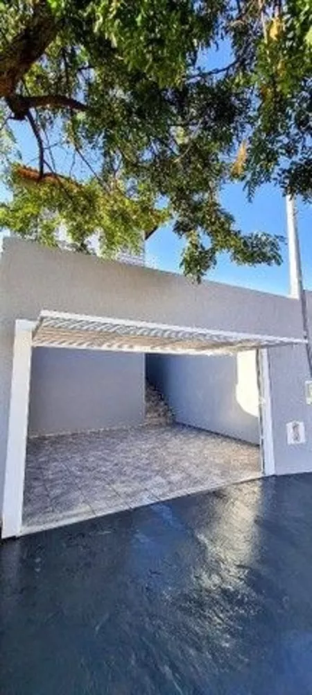 Casa à venda com 2 quartos, 150m² - Foto 3