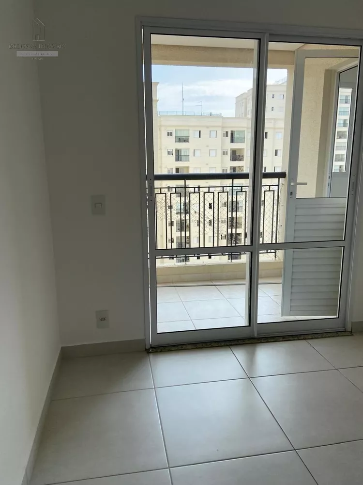 Apartamento à venda com 2 quartos, 56m² - Foto 1