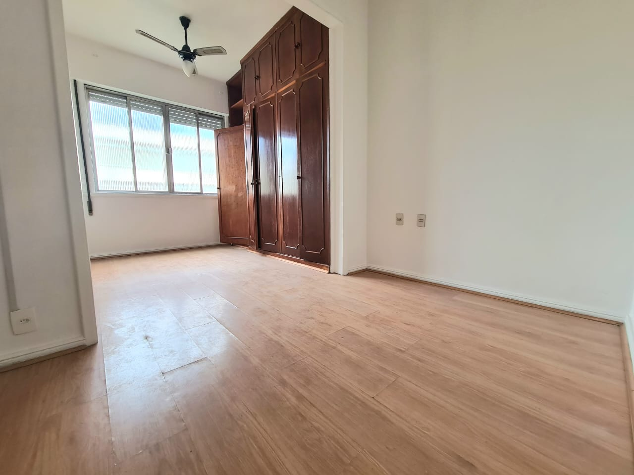 Kitnet e Studio à venda, 33m² - Foto 18