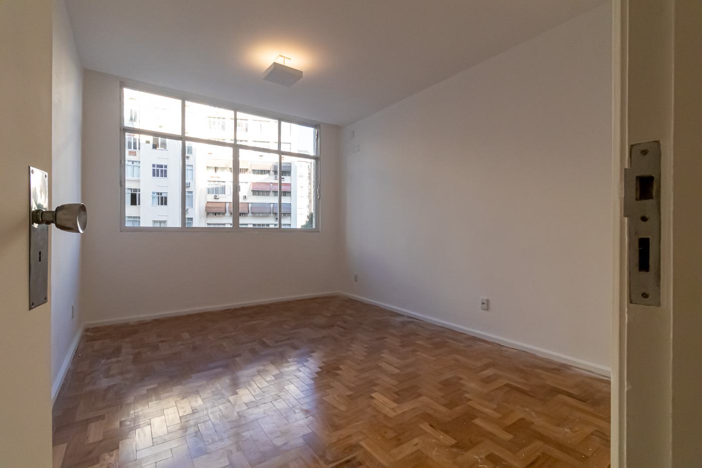 Apartamento à venda com 4 quartos, 330m² - Foto 26