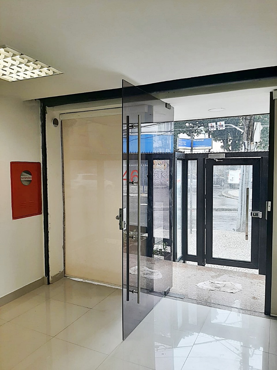 Prédio Inteiro para alugar, 240m² - Foto 4