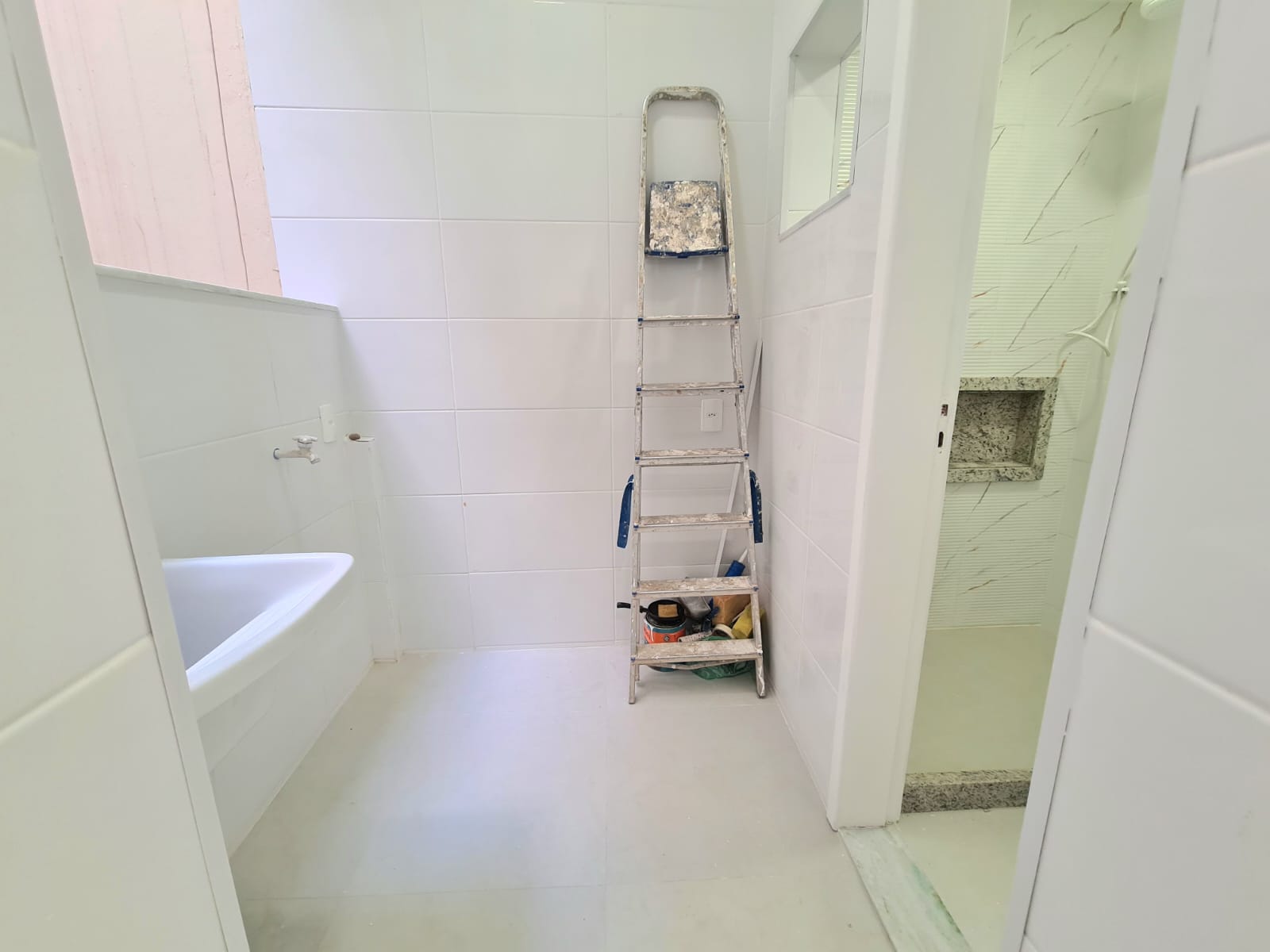 Apartamento à venda com 2 quartos, 60m² - Foto 6