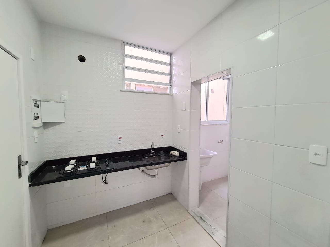 Apartamento à venda com 2 quartos, 60m² - Foto 26