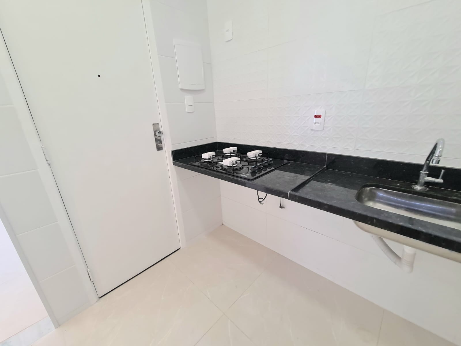 Apartamento à venda com 2 quartos, 60m² - Foto 28