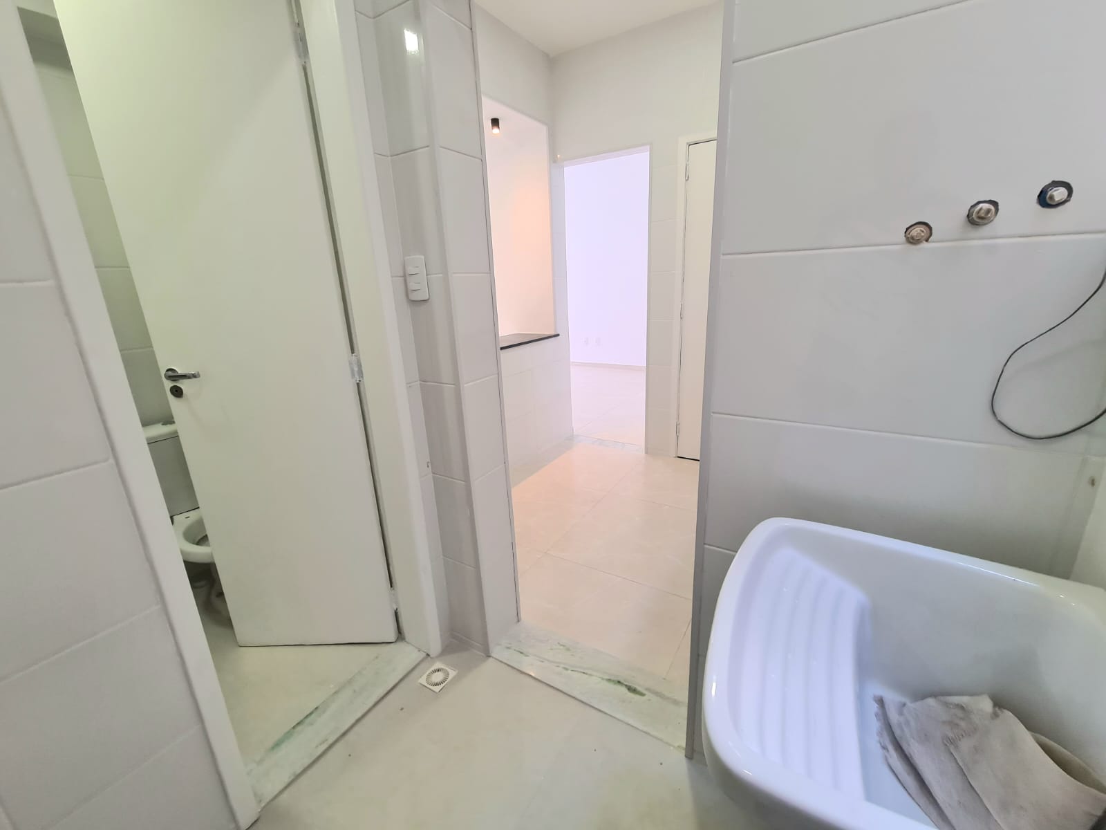 Apartamento à venda com 2 quartos, 60m² - Foto 14