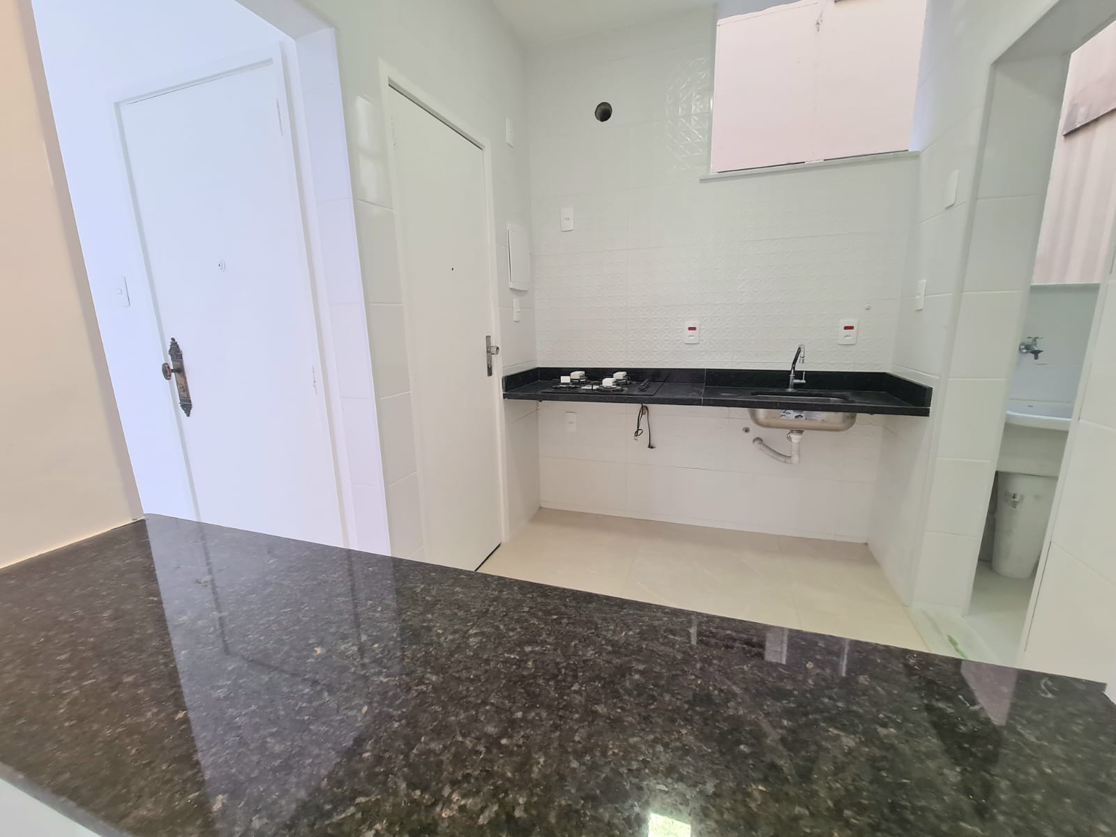 Apartamento à venda com 2 quartos, 60m² - Foto 13