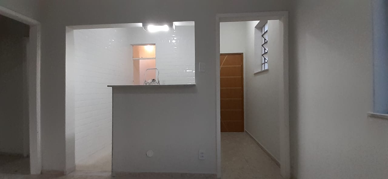 Apartamento à venda com 2 quartos, 60m² - Foto 11