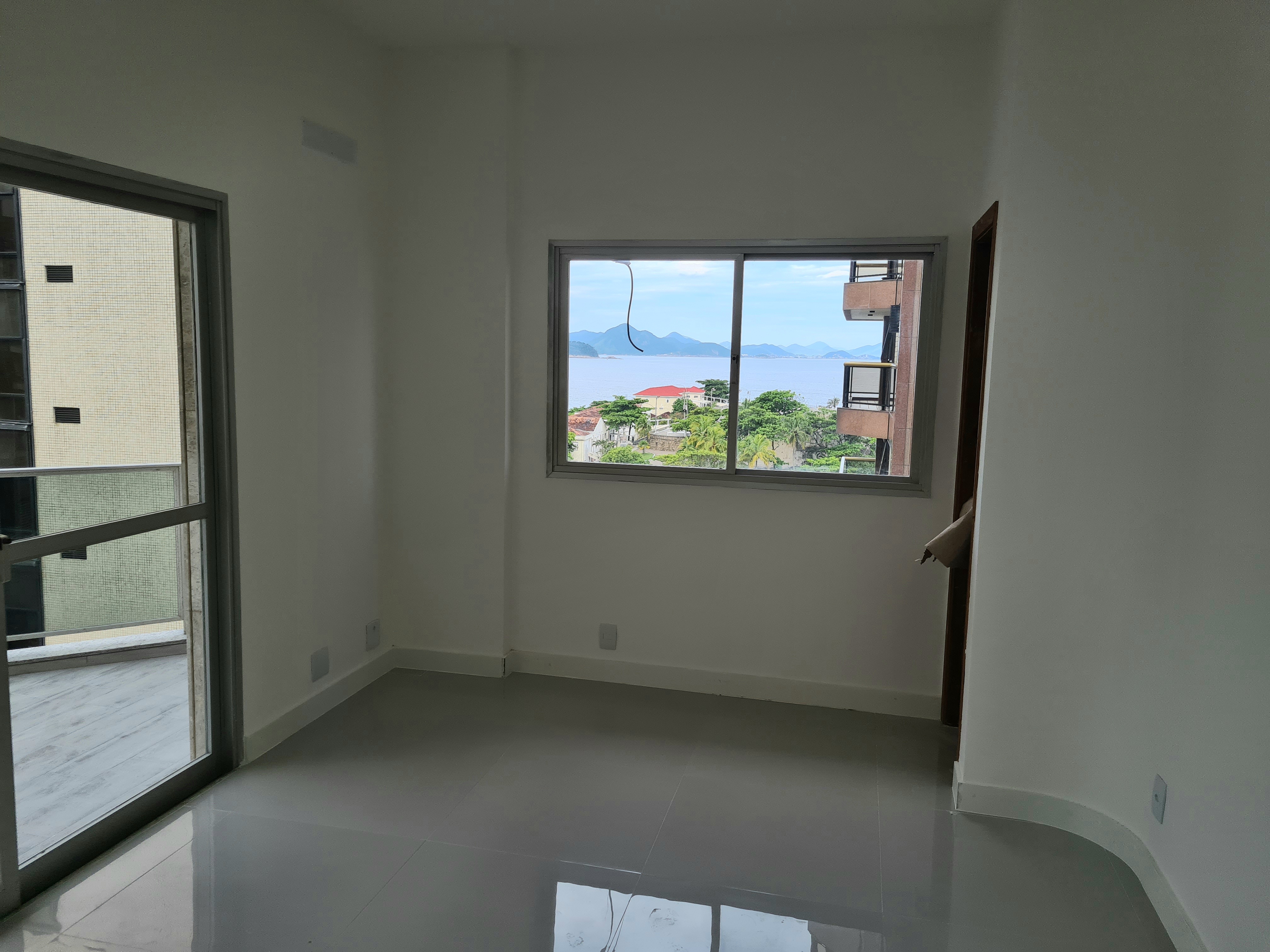 Apartamento à venda com 4 quartos, 185m² - Foto 26