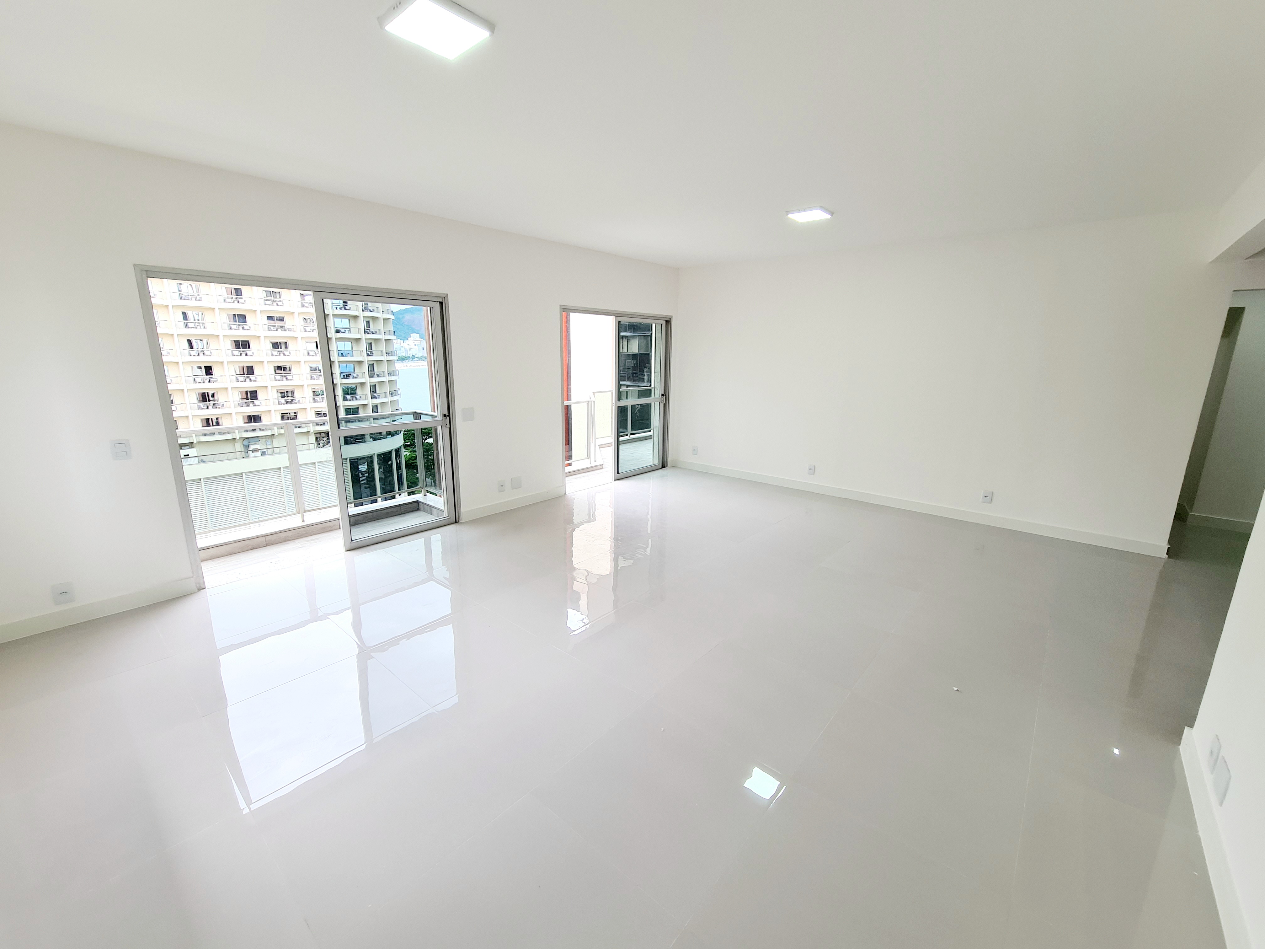 Apartamento à venda com 4 quartos, 185m² - Foto 27