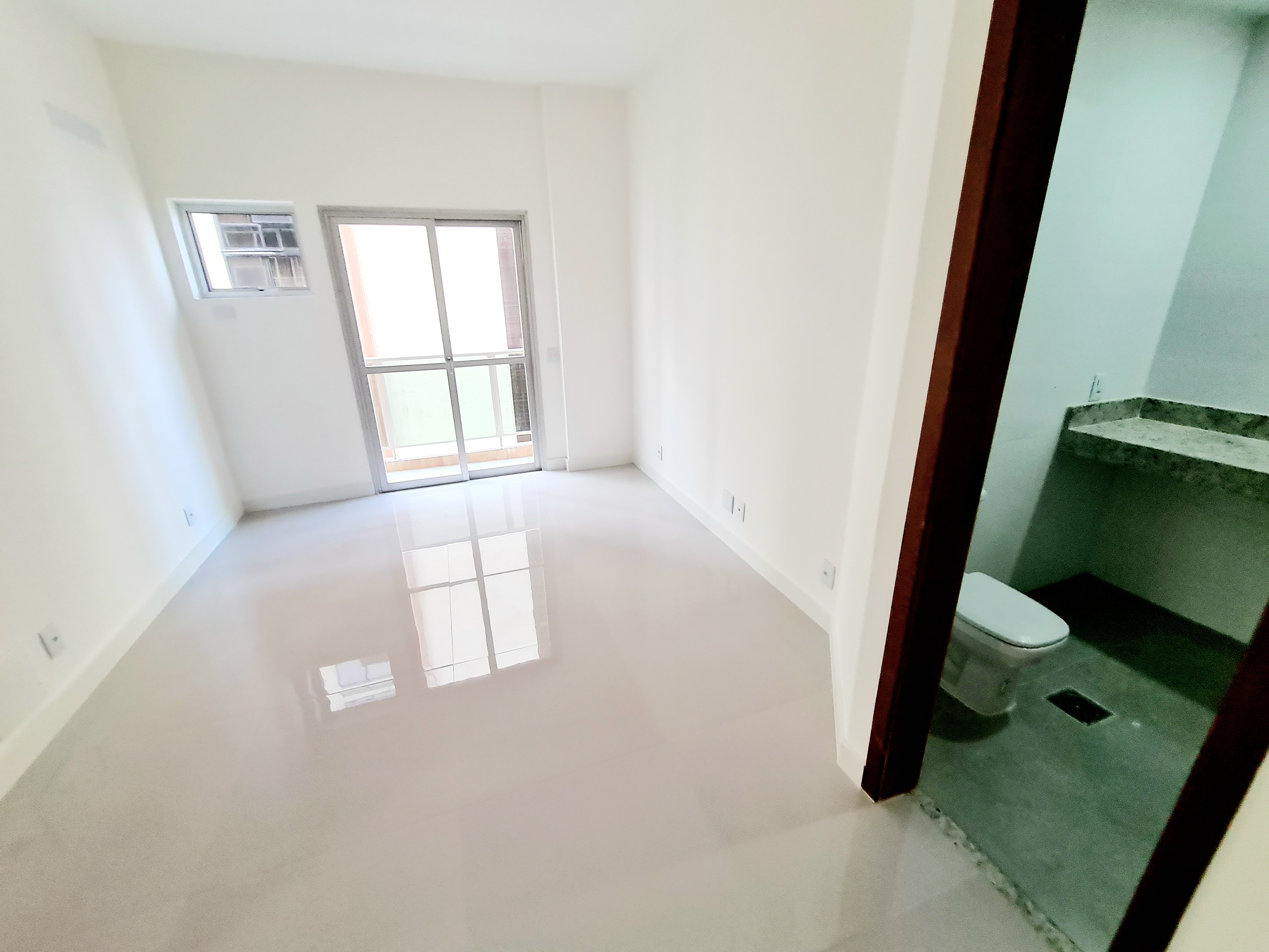 Apartamento à venda com 4 quartos, 185m² - Foto 5