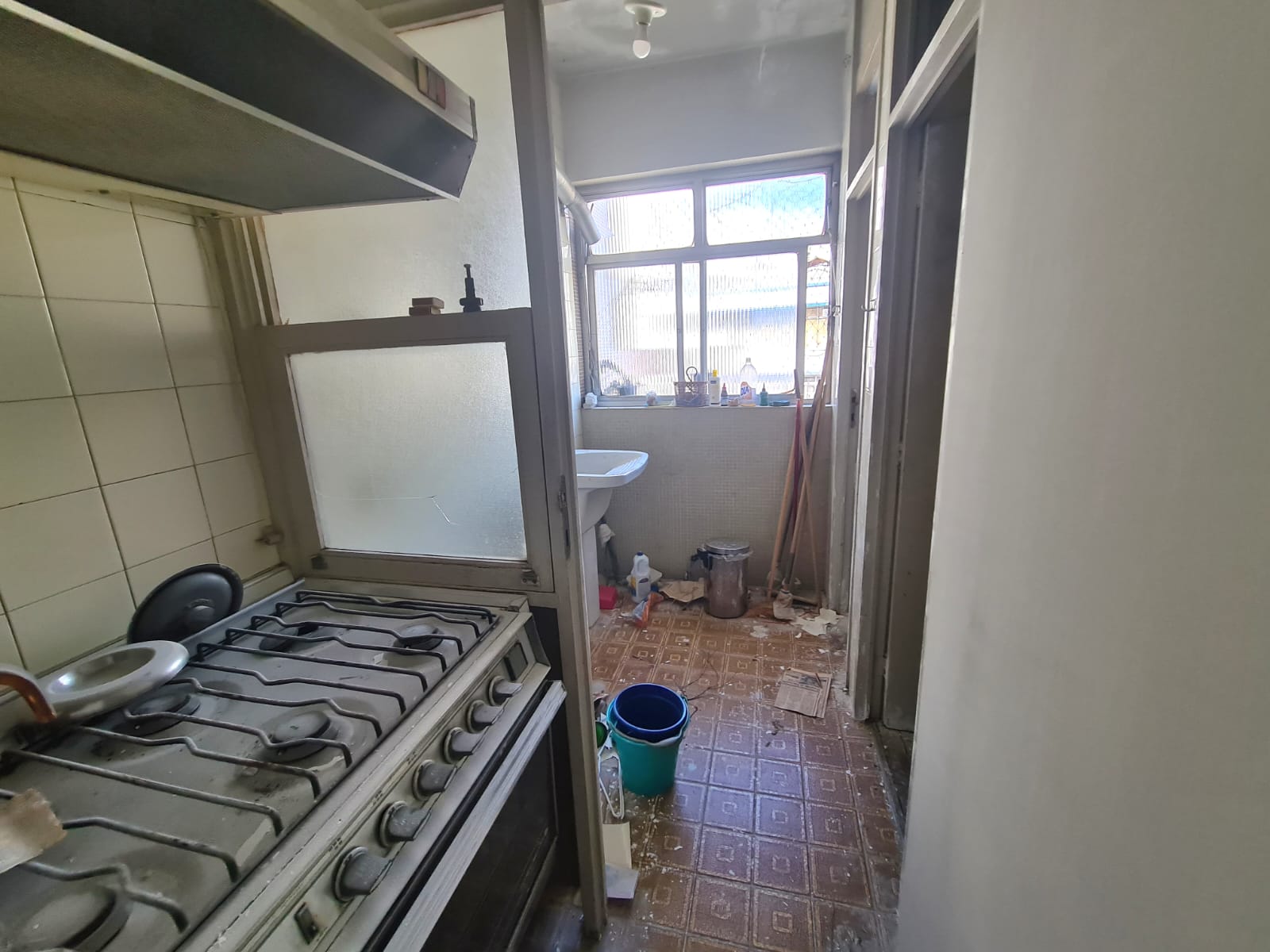 Apartamento à venda com 3 quartos, 100m² - Foto 16