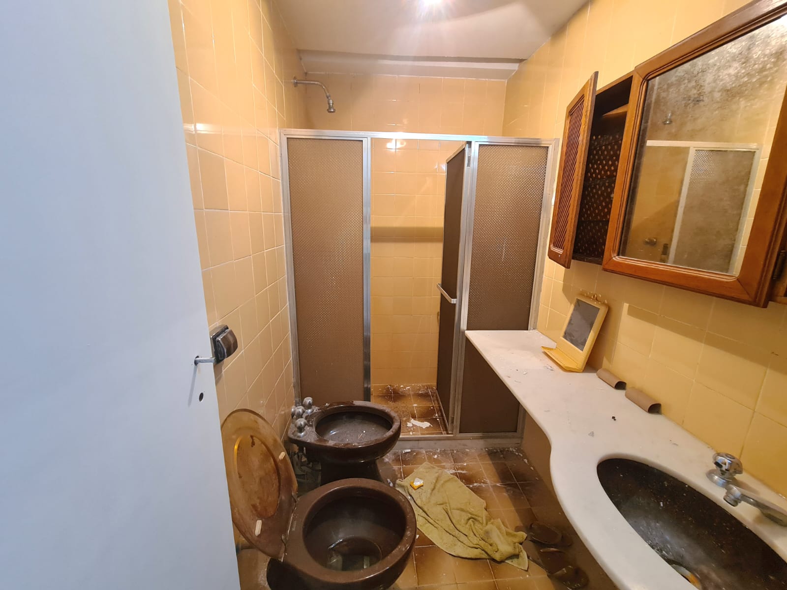 Apartamento à venda com 3 quartos, 100m² - Foto 3