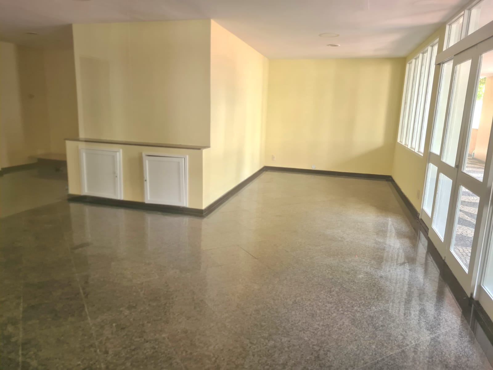 Apartamento à venda com 3 quartos, 100m² - Foto 12