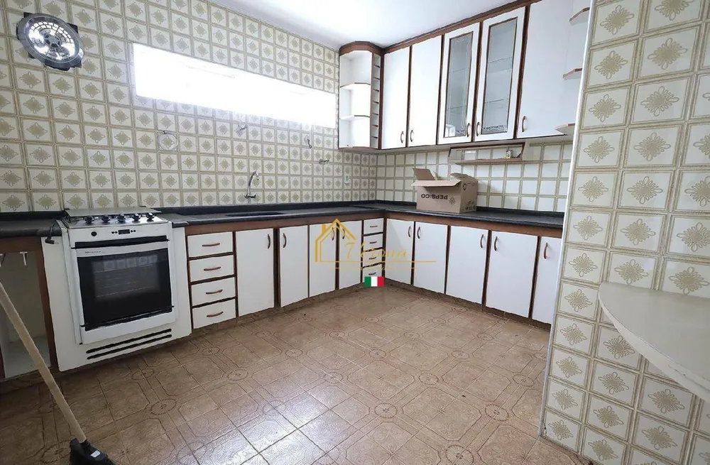 Casa, 3 quartos, 189 m² - Foto 1