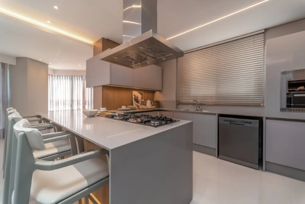 Apartamento, 4 quartos, 237 m² - Foto 2