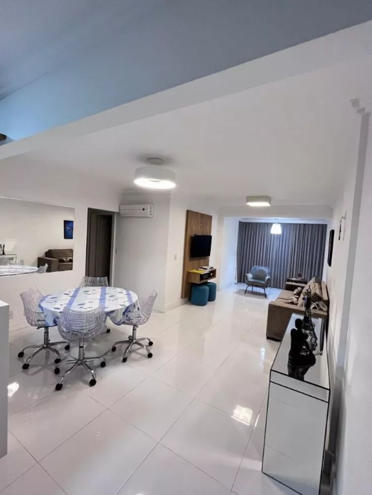 Apartamento à venda com 2 quartos, 116m² - Foto 1