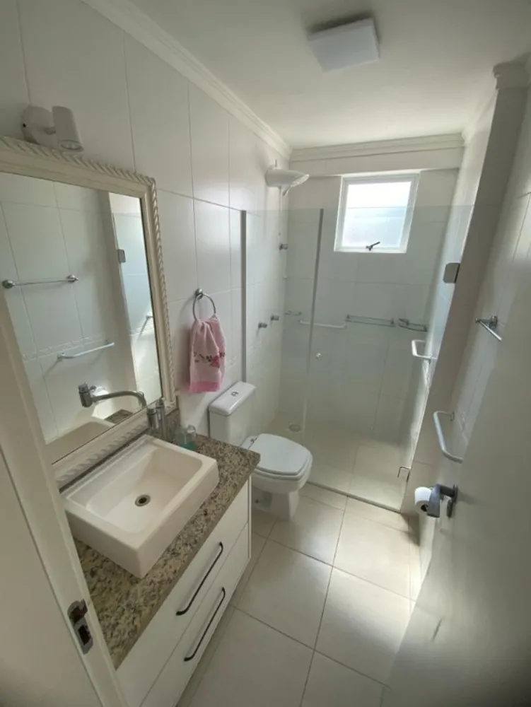 Apartamento, 3 quartos, 120 m² - Foto 2