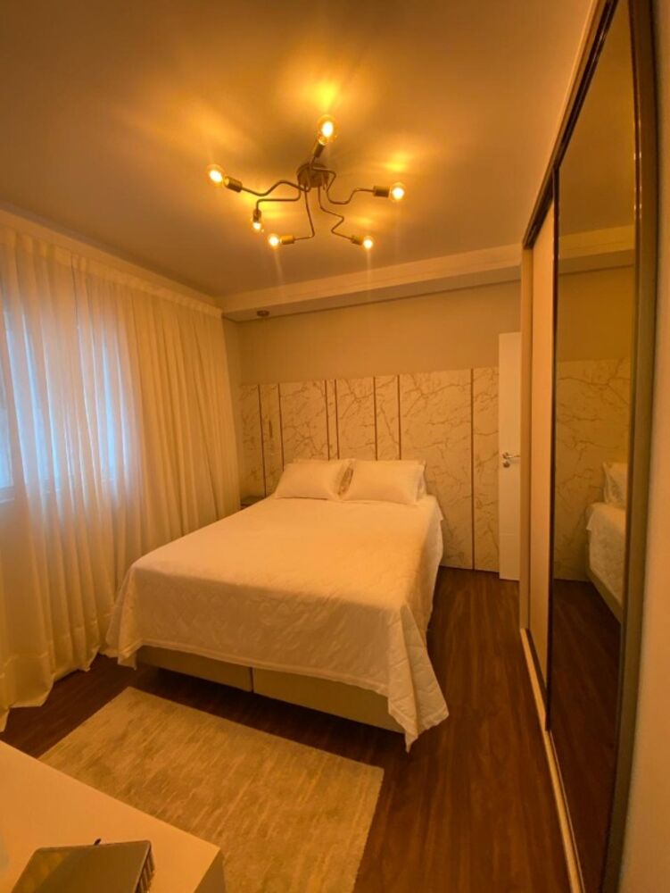 Apartamento, 3 quartos, 206 m² - Foto 1