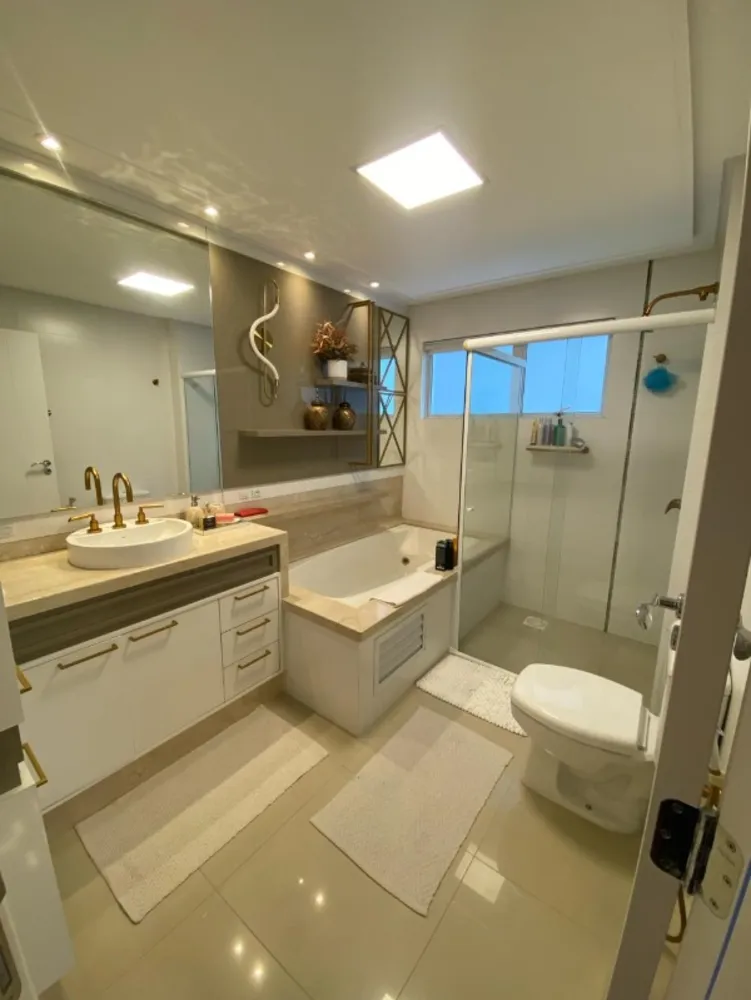 Apartamento, 3 quartos, 206 m² - Foto 10