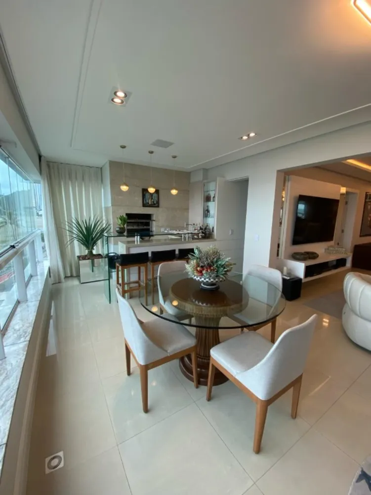 Apartamento, 3 quartos, 206 m² - Foto 6