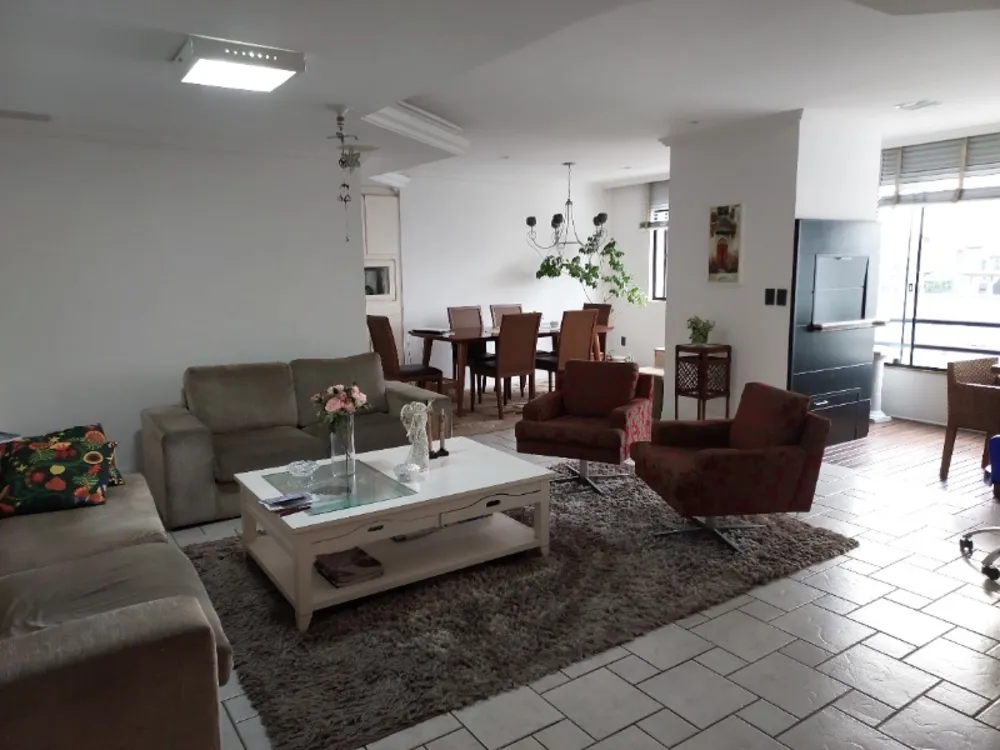 Apartamento, 3 quartos, 170 m² - Foto 2