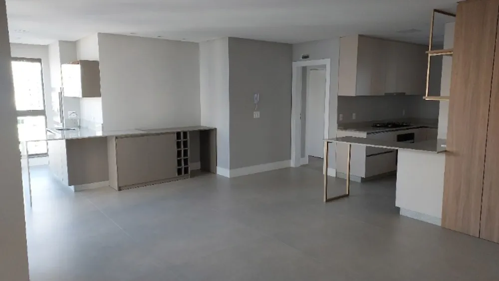 Apartamento, 3 quartos, 143 m² - Foto 1
