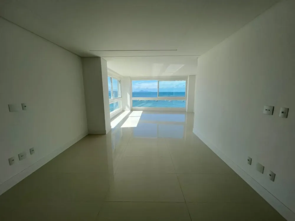 Apartamento, 3 quartos, 157 m² - Foto 1