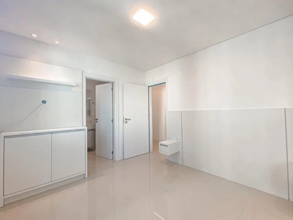 Apartamento, 3 quartos, 126 m² - Foto 4