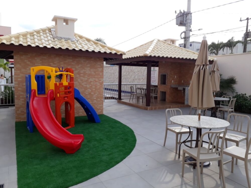 Apartamento à venda com 2 quartos, 70m² - Foto 2
