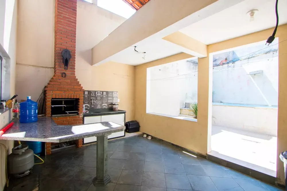 Casa, 3 quartos, 261 m² - Foto 8