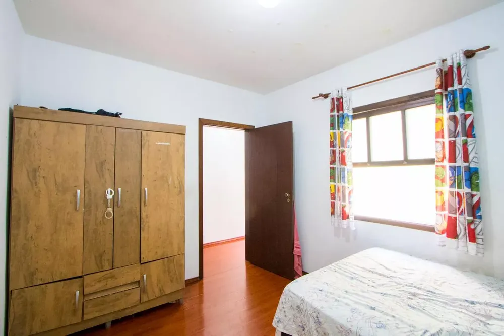 Casa, 3 quartos, 261 m² - Foto 2