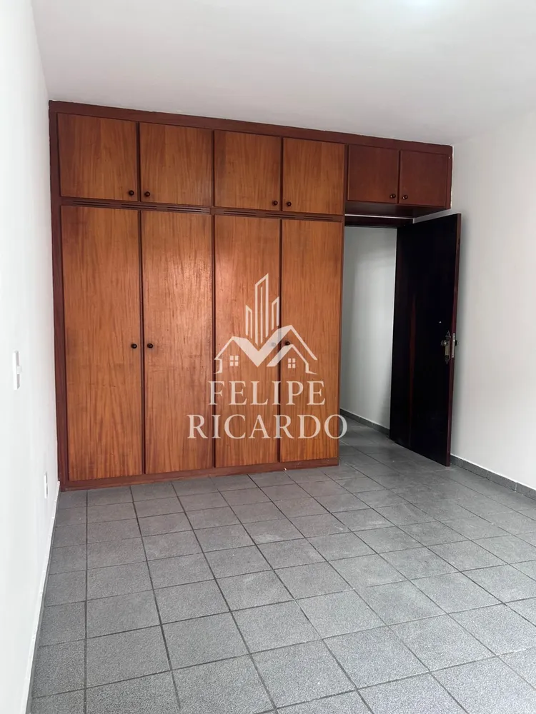 Casa, 3 quartos, 255 m² - Foto 1