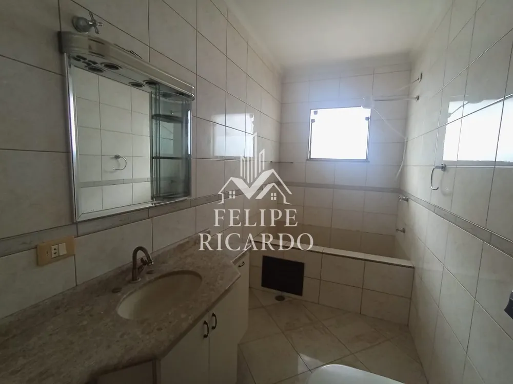 Casa, 3 quartos, 248 m² - Foto 10