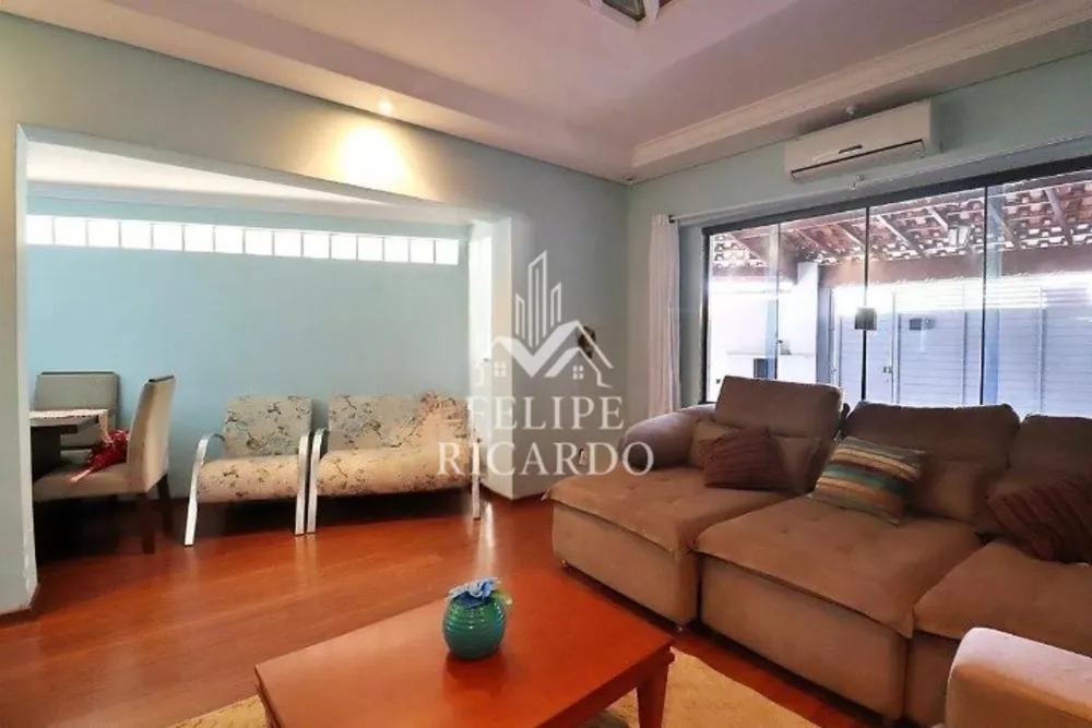 Casa, 3 quartos, 300 m² - Foto 2