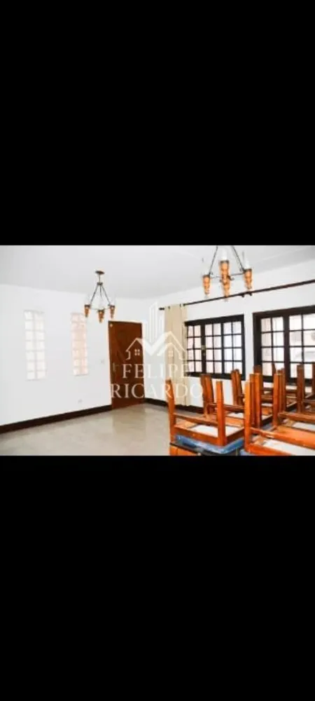 Casa, 6 quartos, 229 m² - Foto 1