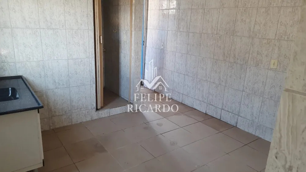 Casa, 6 quartos, 125 m² - Foto 6