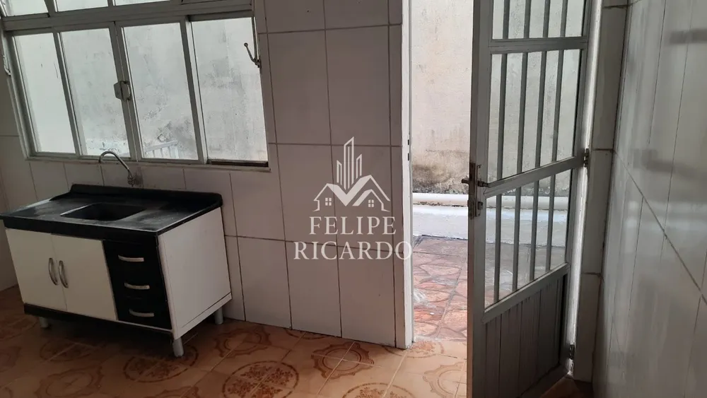 Casa, 6 quartos, 125 m² - Foto 2