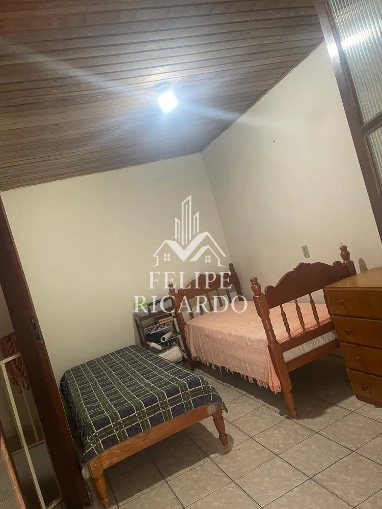 Sítio, 4 quartos, 1000 m² - Foto 5