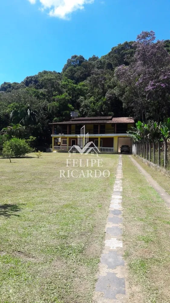 Sítio, 4 quartos, 1000 m² - Foto 13