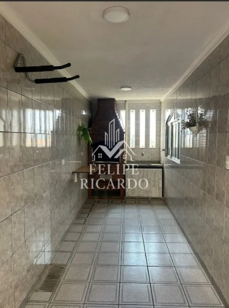 Casa, 3 quartos, 220 m² - Foto 2