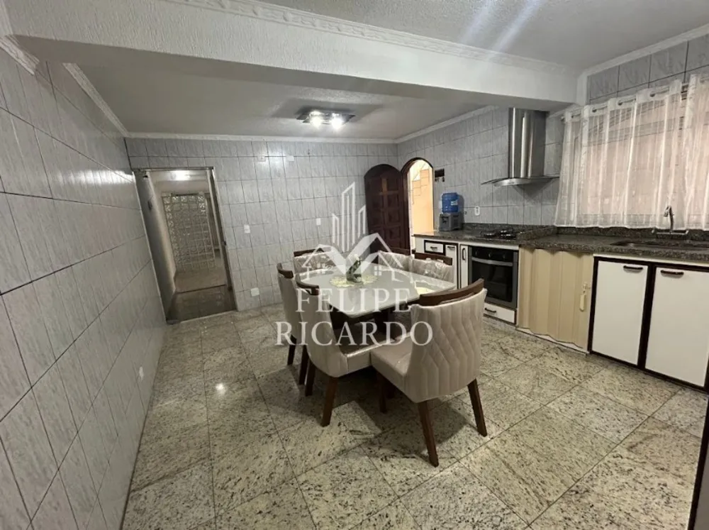 Casa, 3 quartos, 220 m² - Foto 19