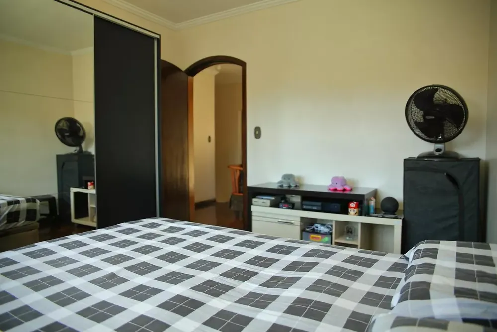 Casa, 4 quartos, 241 m² - Foto 6