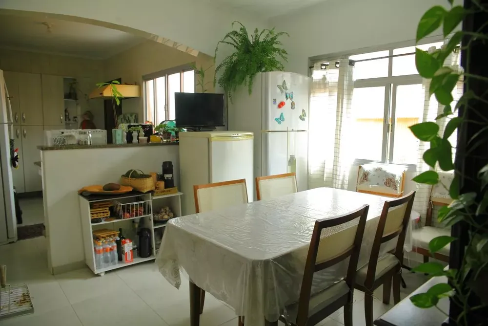 Casa, 3 quartos, 229 m² - Foto 5