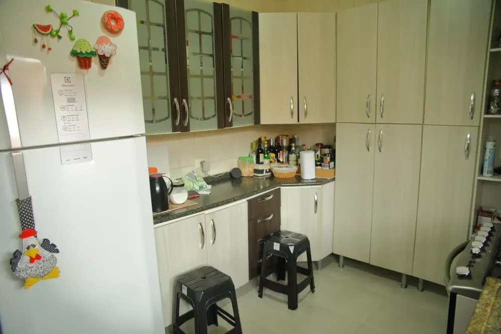 Casa, 3 quartos, 229 m² - Foto 9