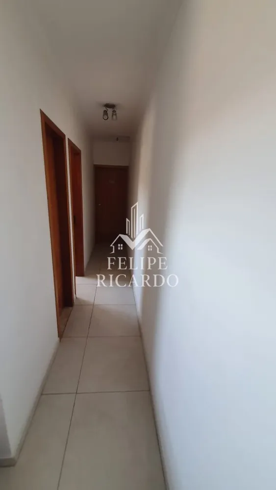 Casa, 4 quartos, 215 m² - Foto 4