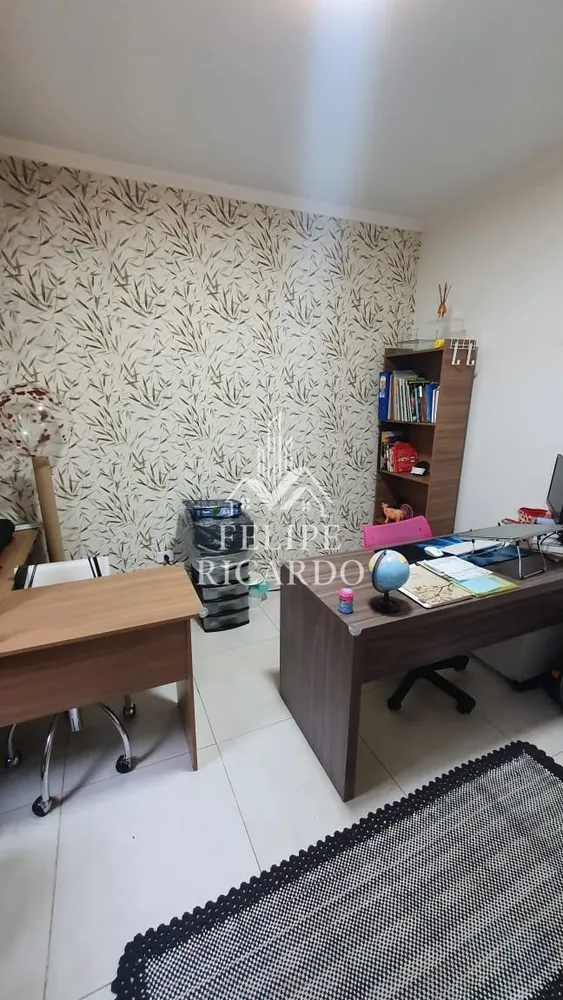Casa, 4 quartos, 215 m² - Foto 3