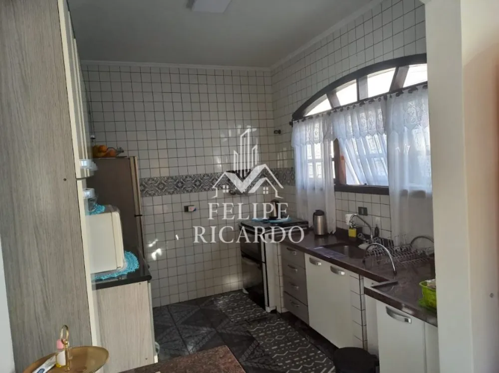 Casa, 3 quartos, 250 m² - Foto 12
