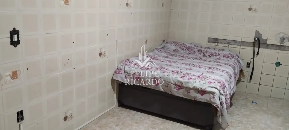 Casa, 3 quartos, 200 m² - Foto 13