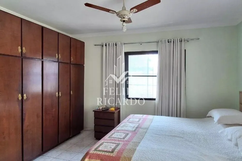 Casa, 5 quartos, 270 m² - Foto 11
