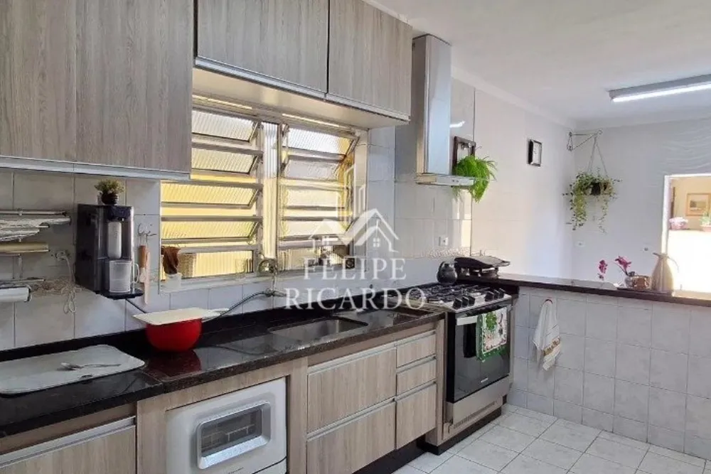 Casa, 5 quartos, 270 m² - Foto 1